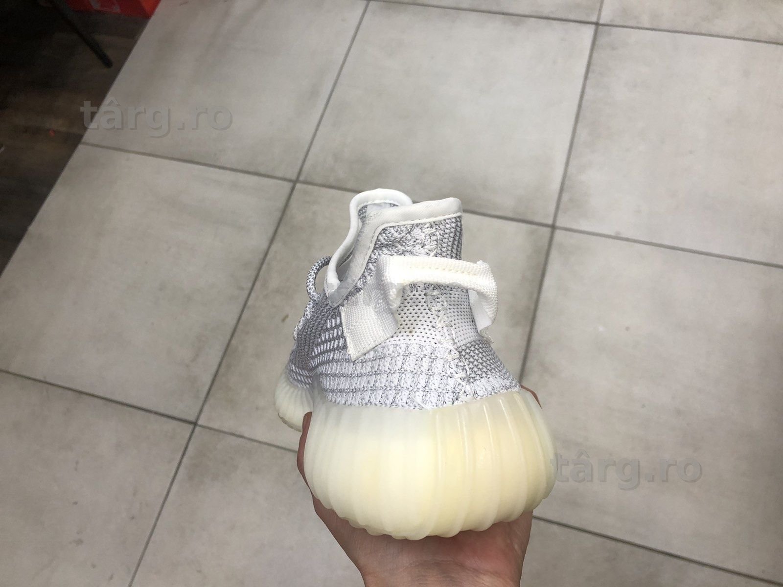 Adidas Yeezy boost 350 V2 3