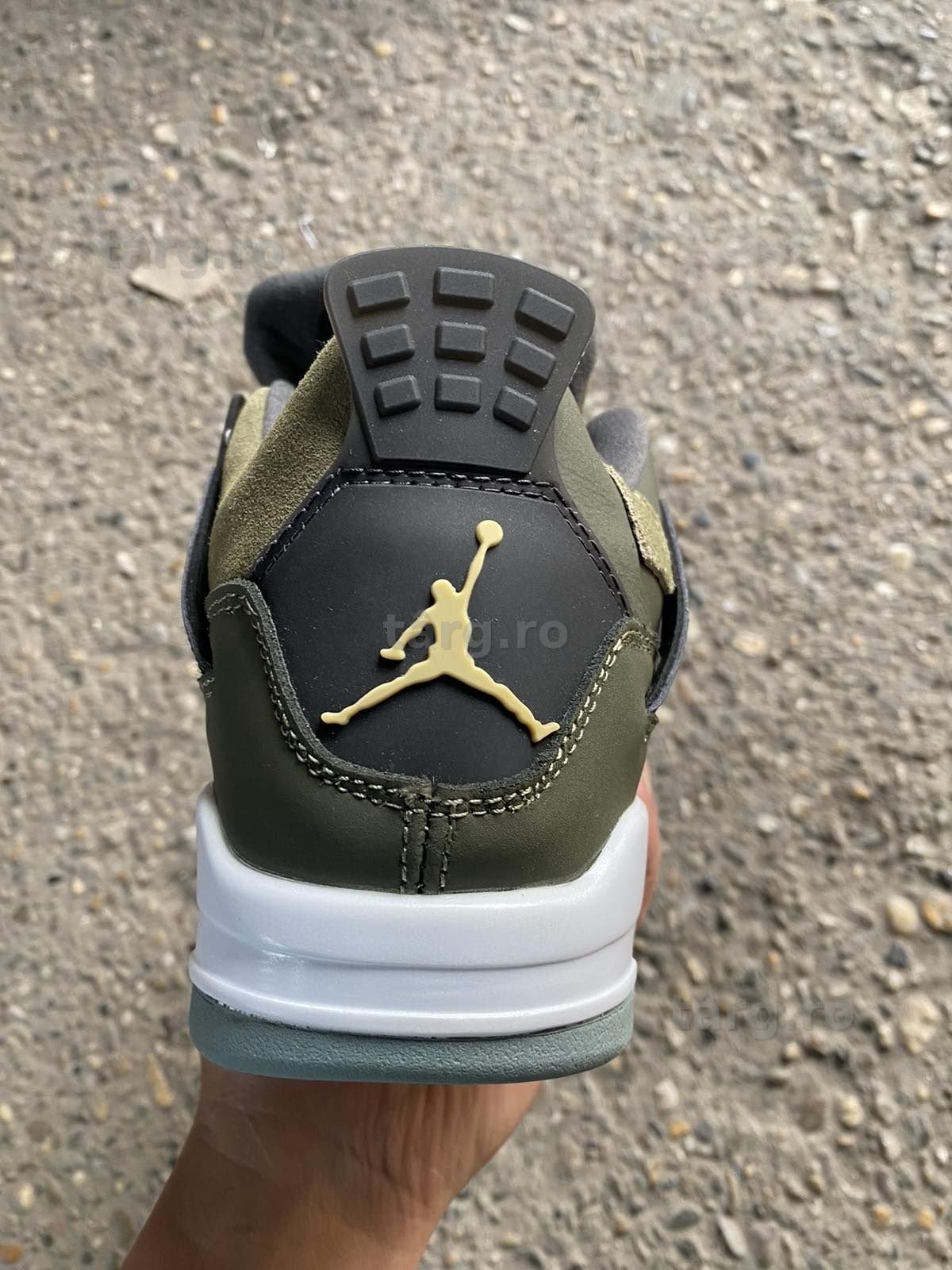 Jordan 4 retro olive 5