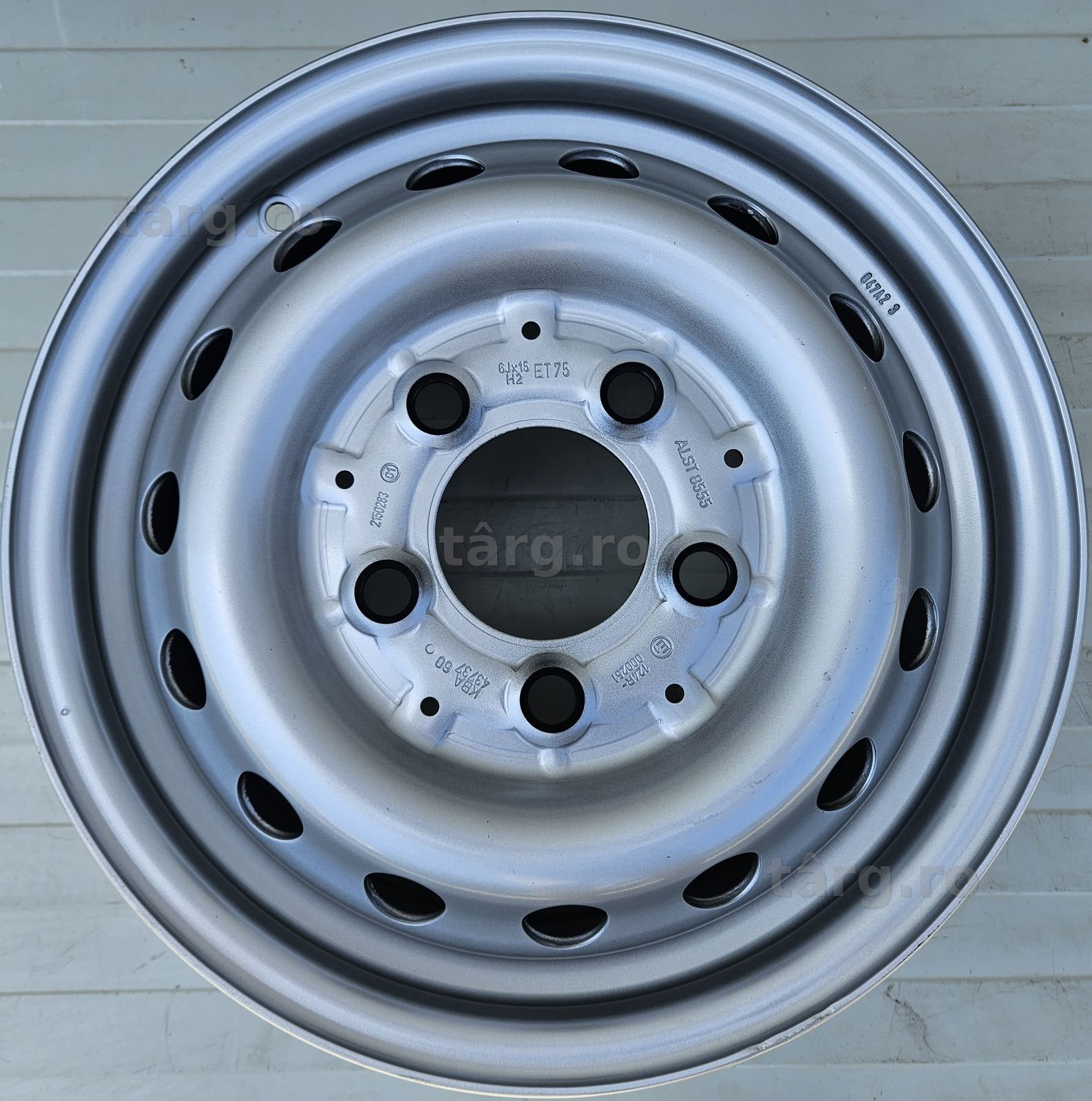 Jante 6Jx15 MERCEDES Sprinter, Volkswagen  5/130 ET75 CH84,1