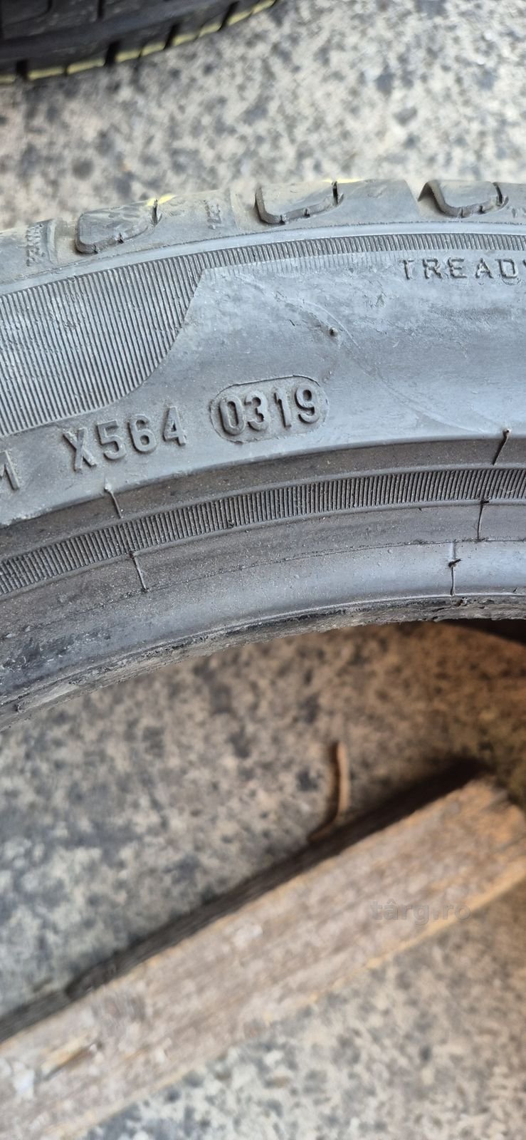 4 anvelope vara Pirelli 215/45/18.Pretul este pe bucata. 7