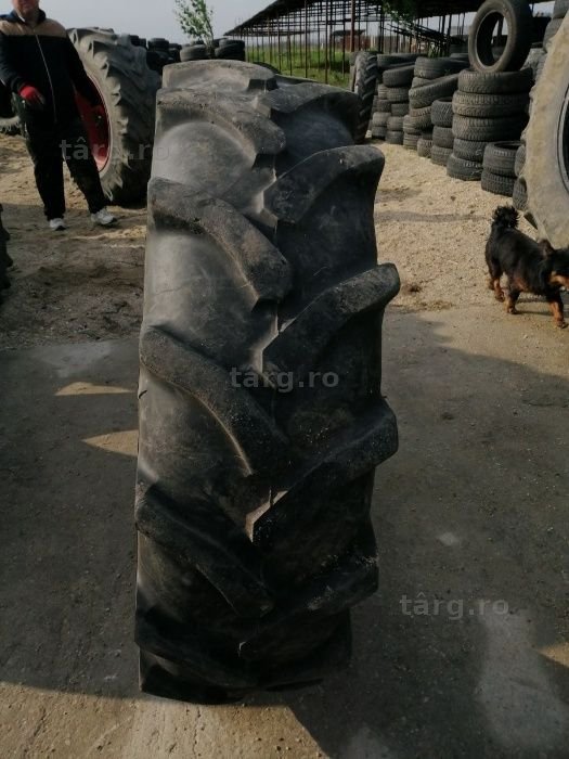 Anvelopa 12.4 R24 3
