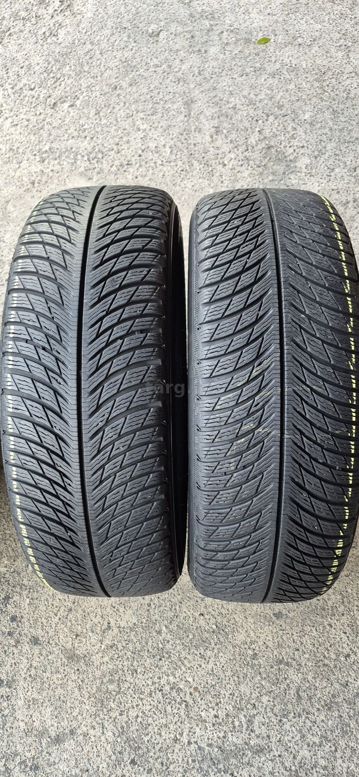 4 anvelope iarna Michelin 225/65/17.Pretul este pe bucata. 2