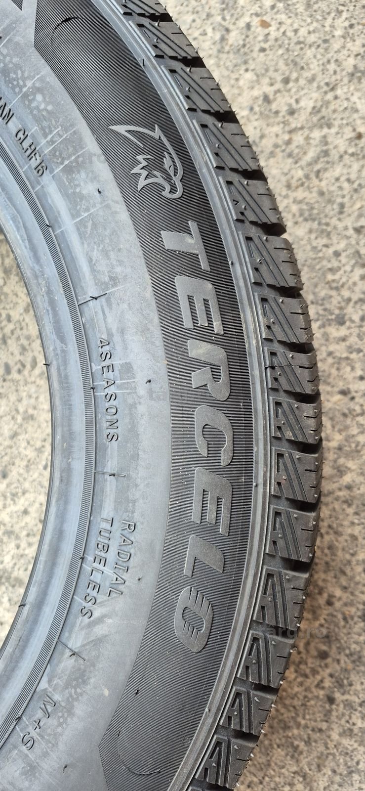 4 anvelope M+S noi Tercelo 215/60/16C,dot 2026.Pretul este pe bucata. 4