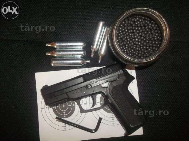 Pistol airsoft GREU (cu Aer Comprimat) Model COLT + Butelii si BileCO2
