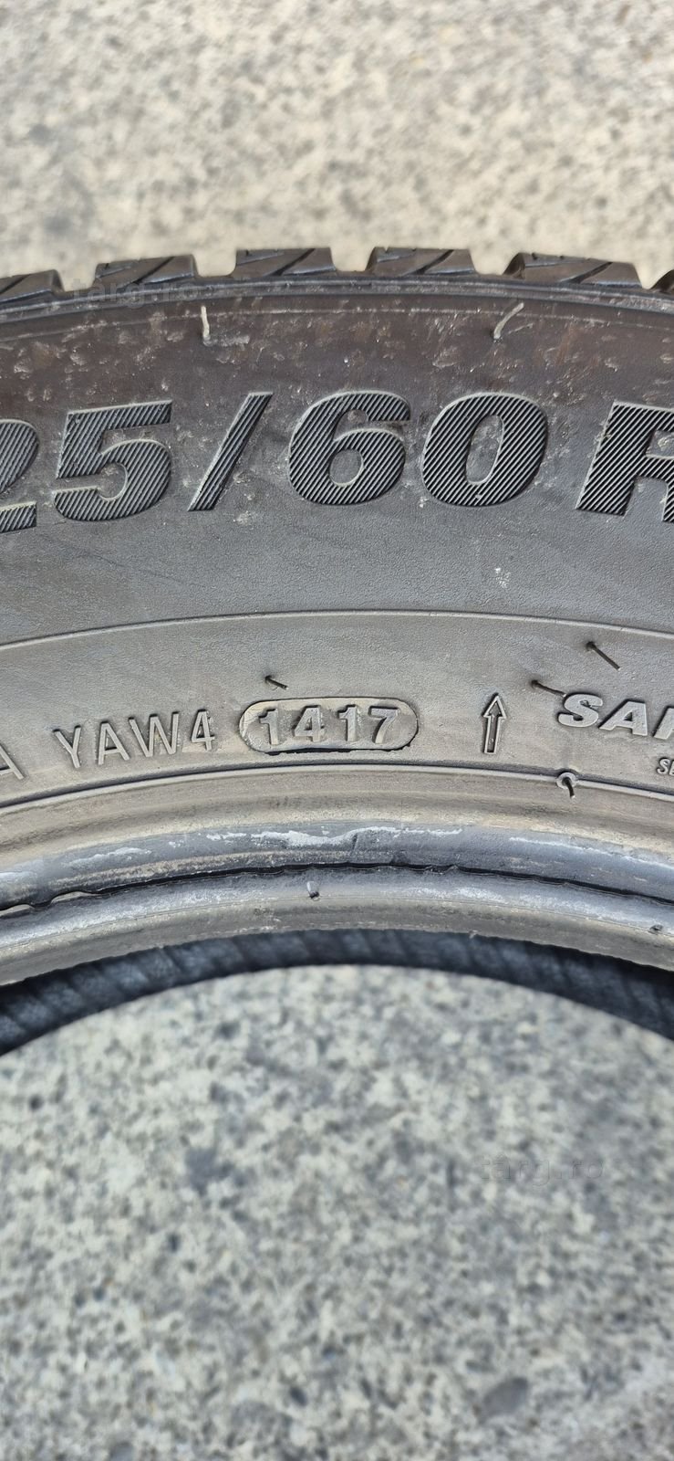 4 anvelope iarna ca si noi Kumho 225/60/17.Pretul este pe bucata. 8