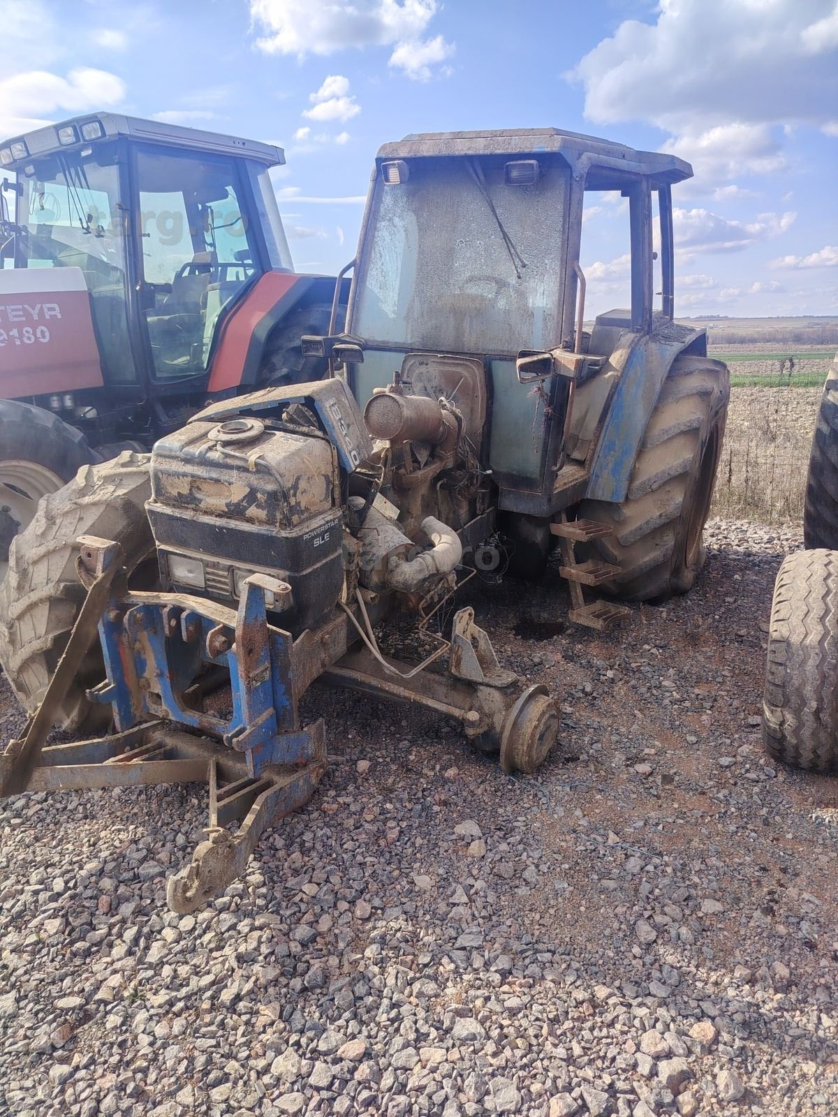 Piese tractor new Holland 8340
