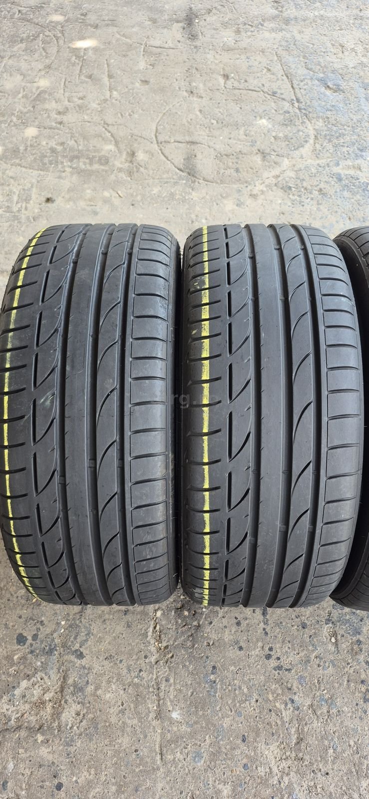 4 anvelope vara Bridgestone 225/40/19,dot 2022.Pretul este pe bucata. 2