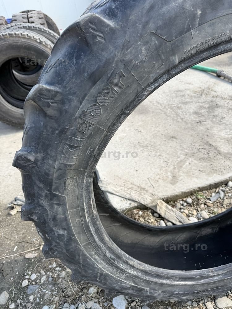 270/95r32 kleber 3