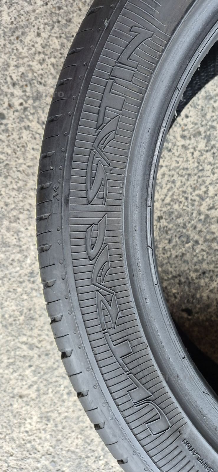 4 anvelope vara Vredestein 225/45/17.Pretul este pe bucata 6