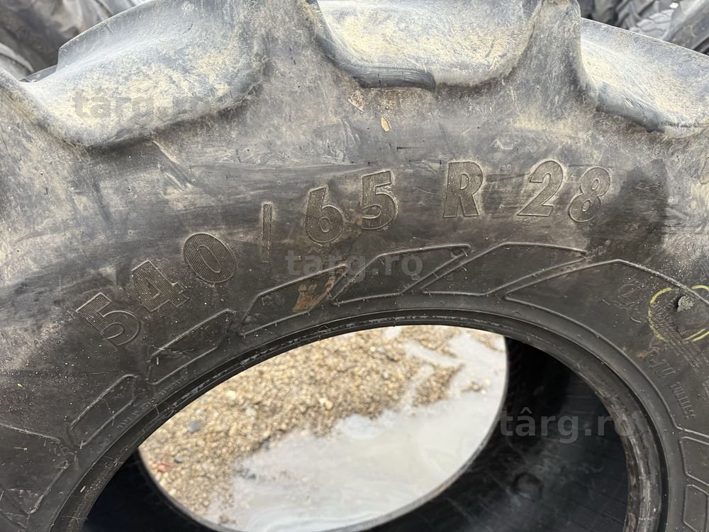540/65r28 mitas 4