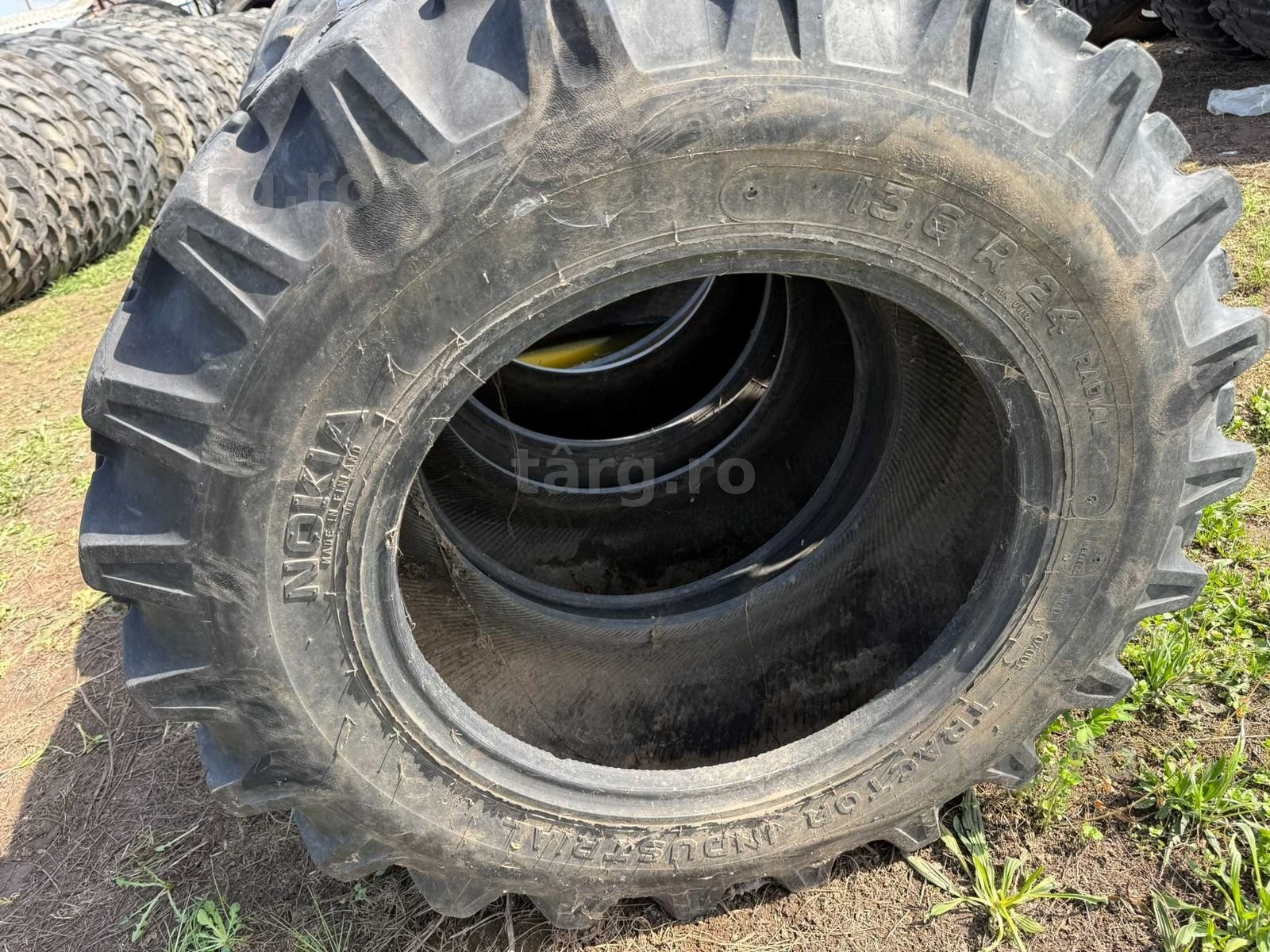 Cauciuc 13.6 R24 Nokia 3