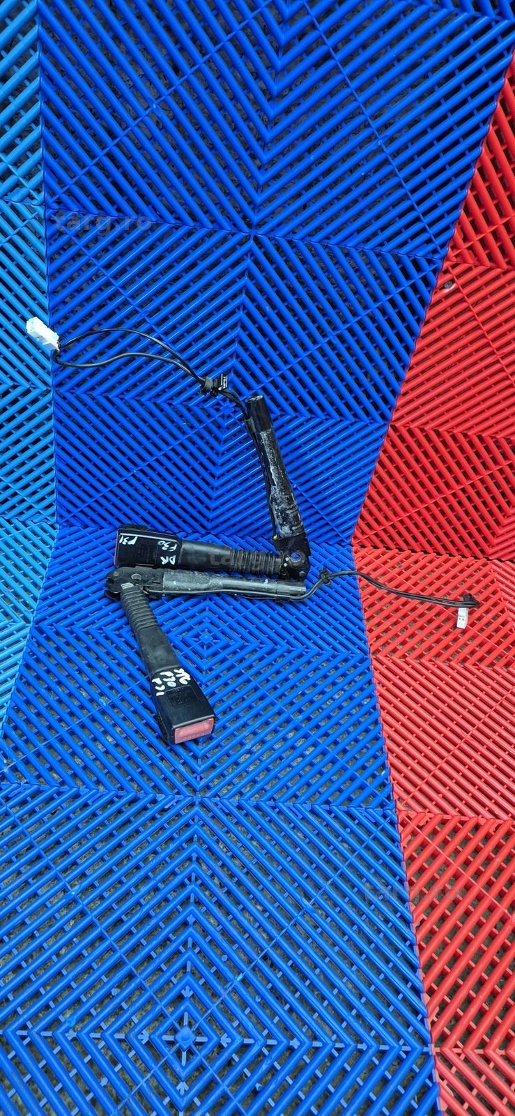 Pretensioner centuri  bmw seria 3 F30 F31 2.0d N47 2014 euro 5