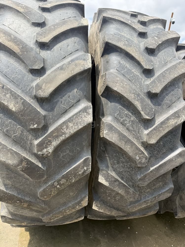 520/85r42 bkt