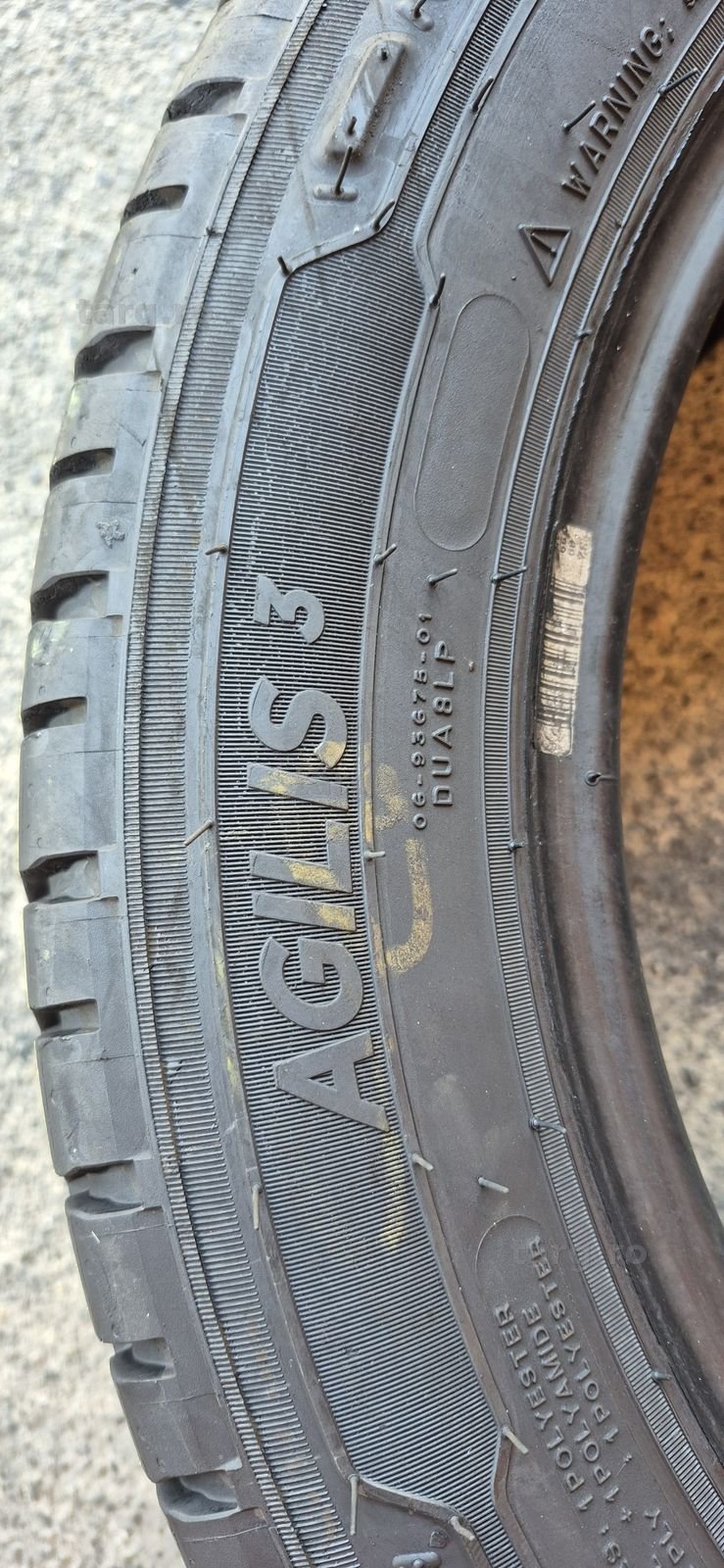 4 anvelope vara Michelin 195/60/16C,dot 2023-2024.Pretul este pe bucata. 5