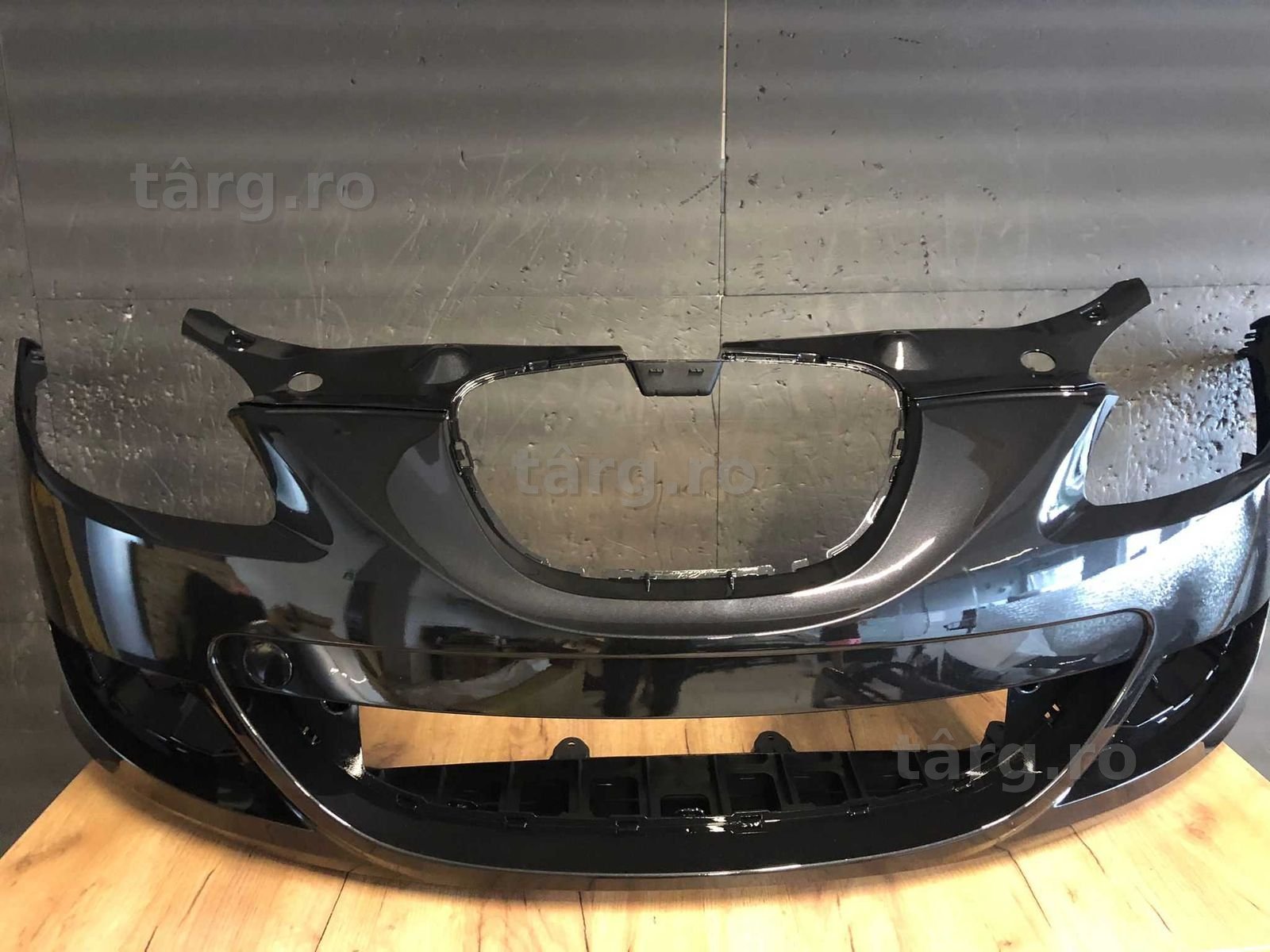 Bara Fata Seat Leon An 2008-2012 (LC9Z (Negru))