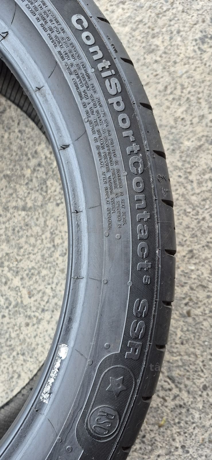 4 anvelope vara RFT  Continental,fata 225/40/18,spate 245/35/18.Pretul este pe bucata 4