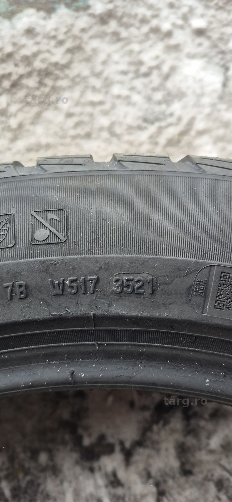 4 anvelope iarna RFT Pirelli,fata 275/45/20,spate 305/40/20.Pret/buc. 8