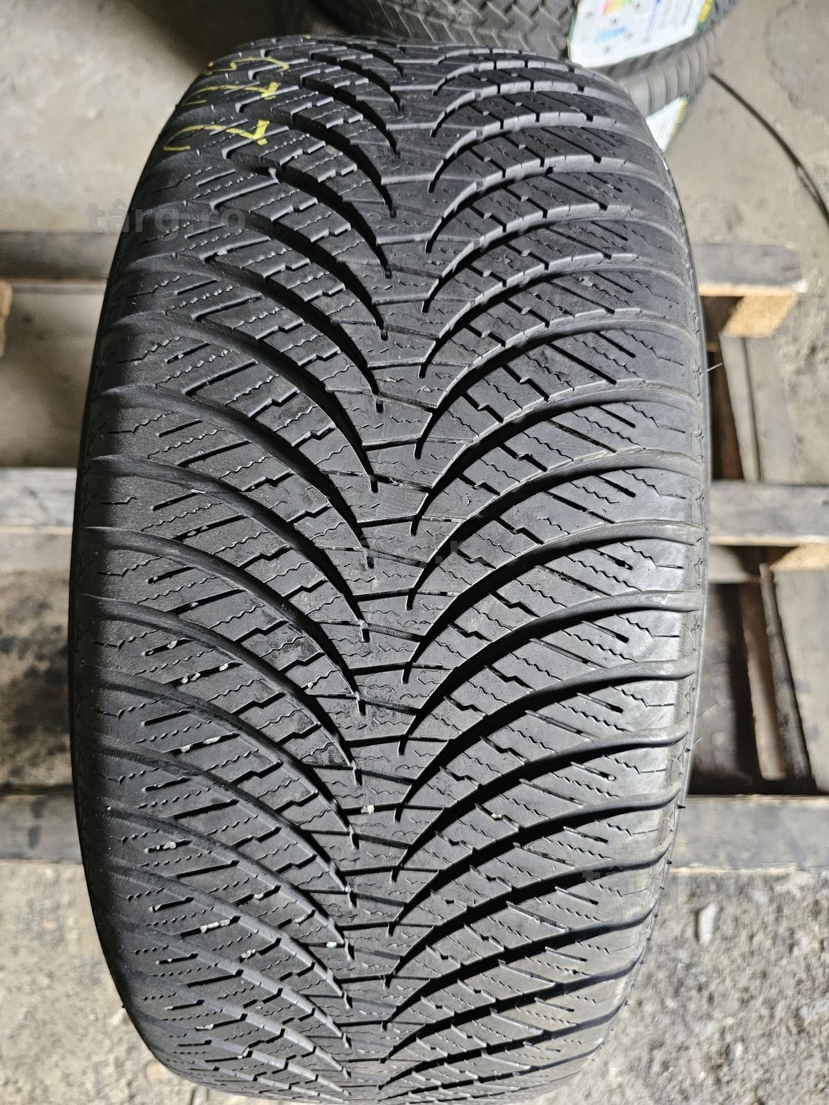 1 anvelopa allseason 225 50 17 Falken 2023 7mm