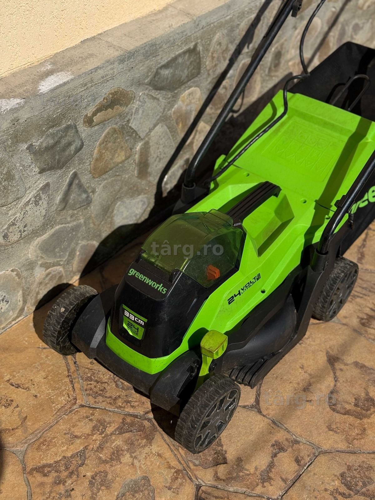 Greenworks GD24LM33 Mașină de tuns iarba fara fir 3