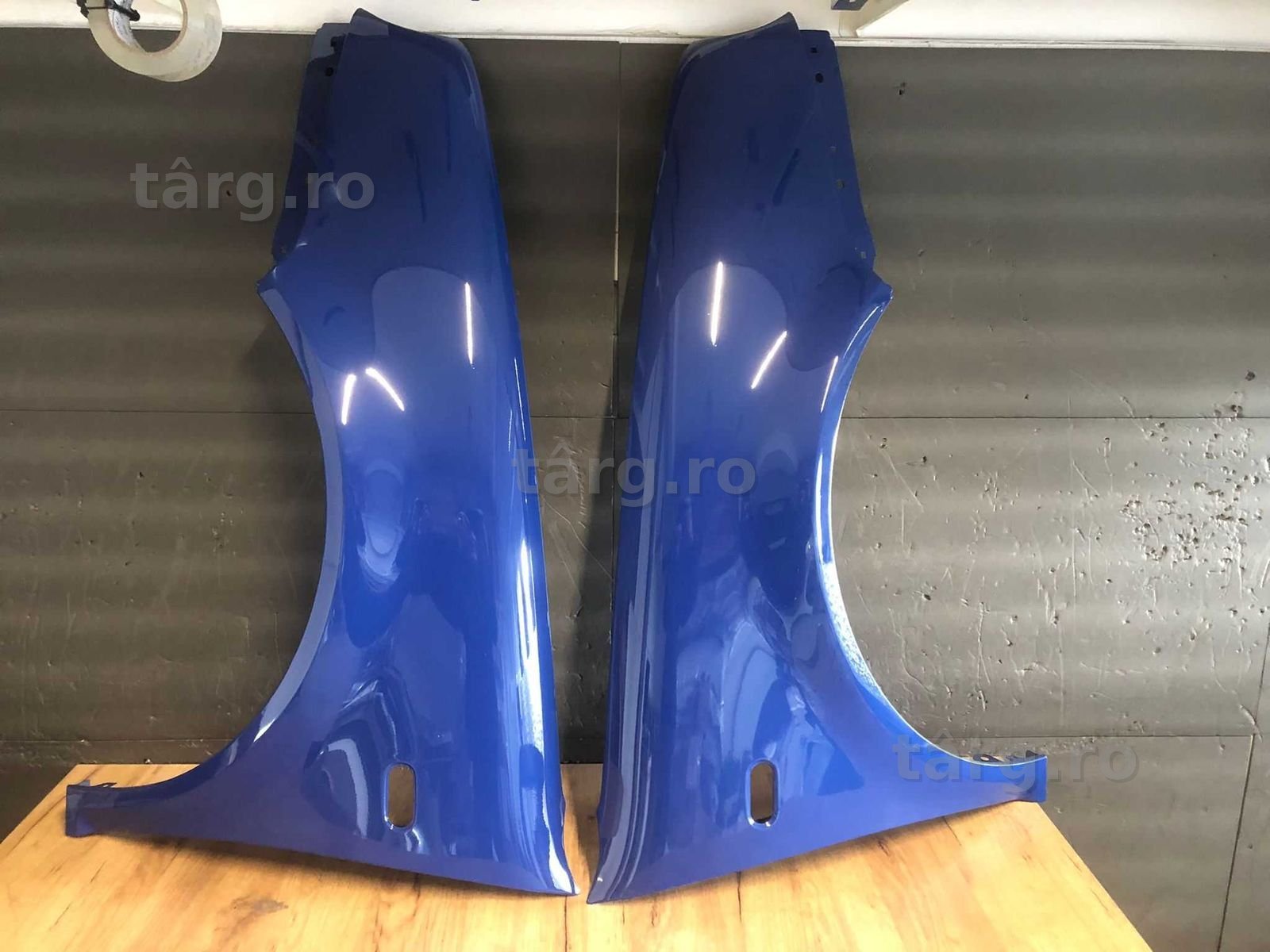 Aripa Fata Dreapta & Stanga VW Golf 4/IV 1998-2004 (LA5C (Albastru))