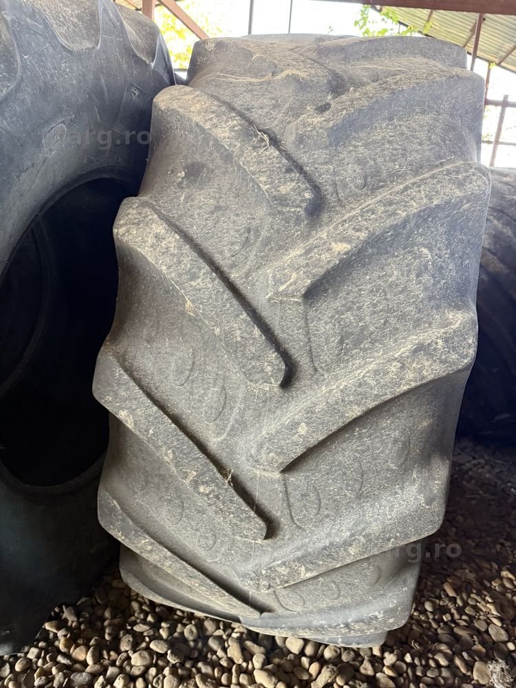 600/70r30 bkt tractor 2