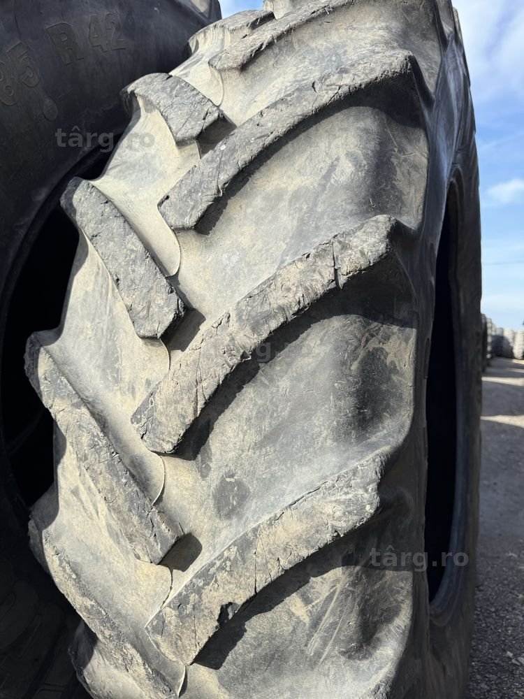 520/85r42 mitas 2