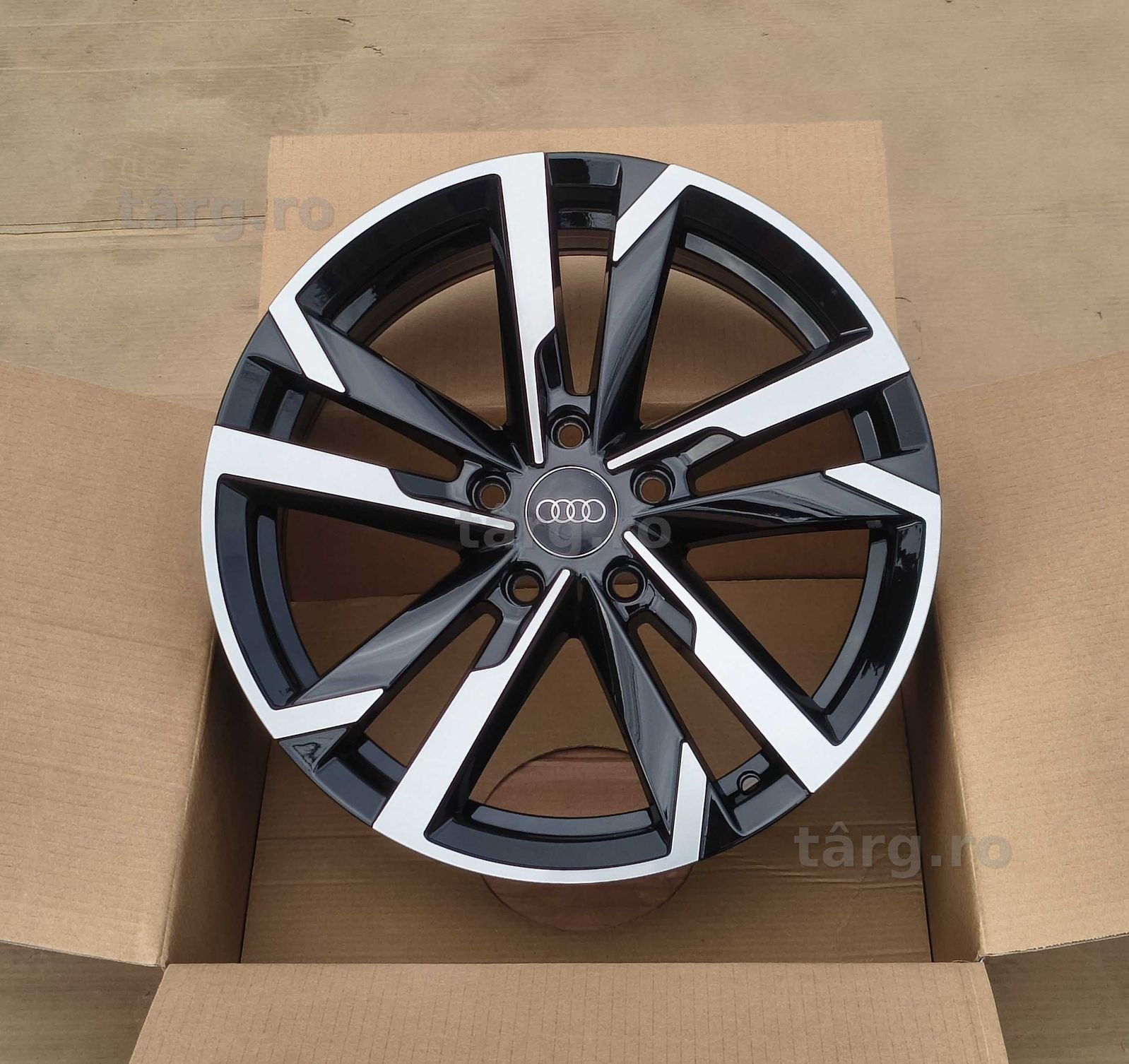 Jante 17 Audi A3 A4 A6 A8 sau Q2 Q3 pe 17 " Jante Noi cu Factură și Garanție