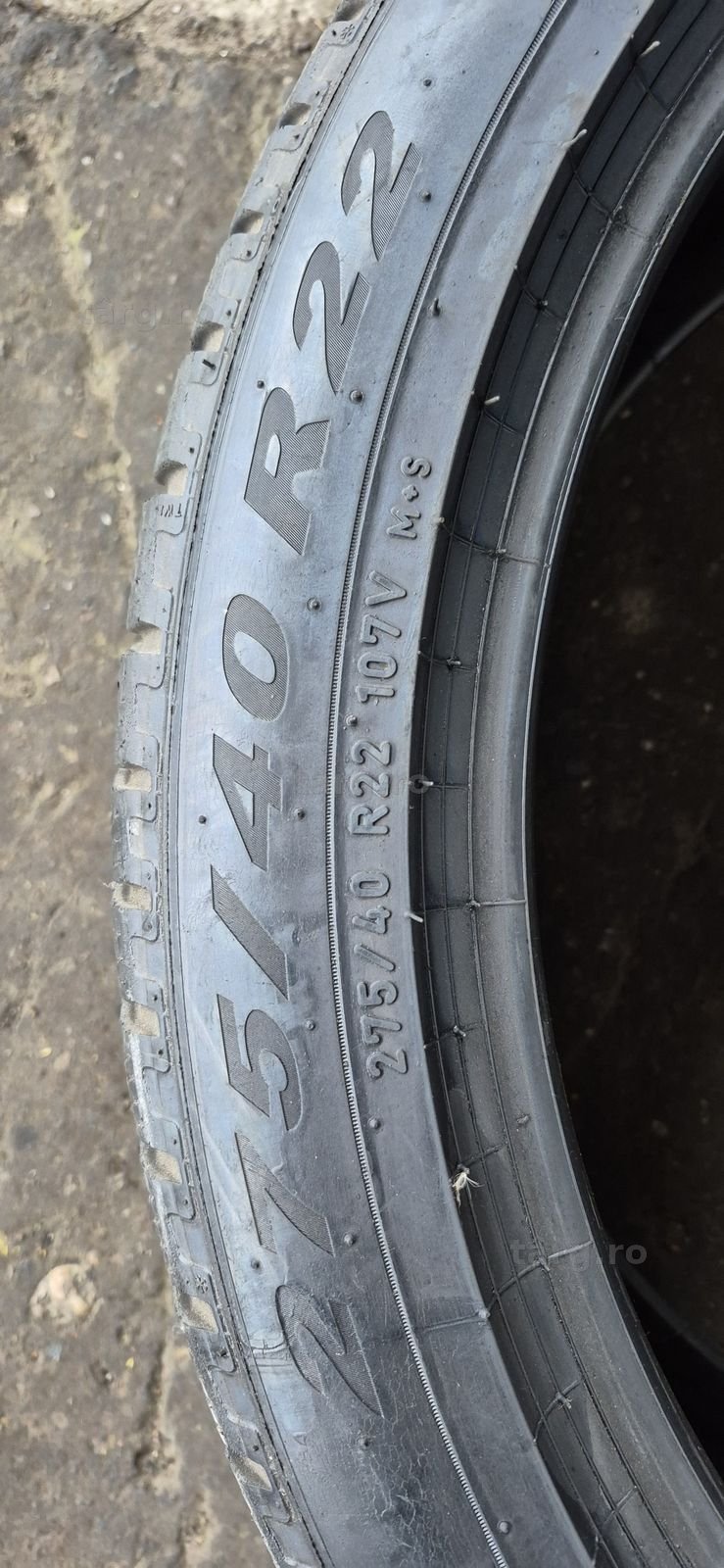 4 anvelope iarna Pirelli 275/40/22.Pretul este pe bucata. 6