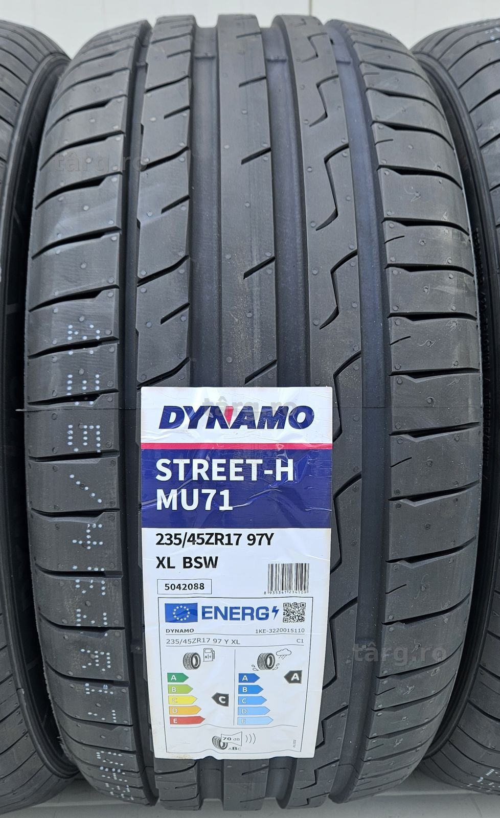 235/45 R17 97Y XL DYNAMO Anvelope vara Protectie janta Aderenta cl A 3