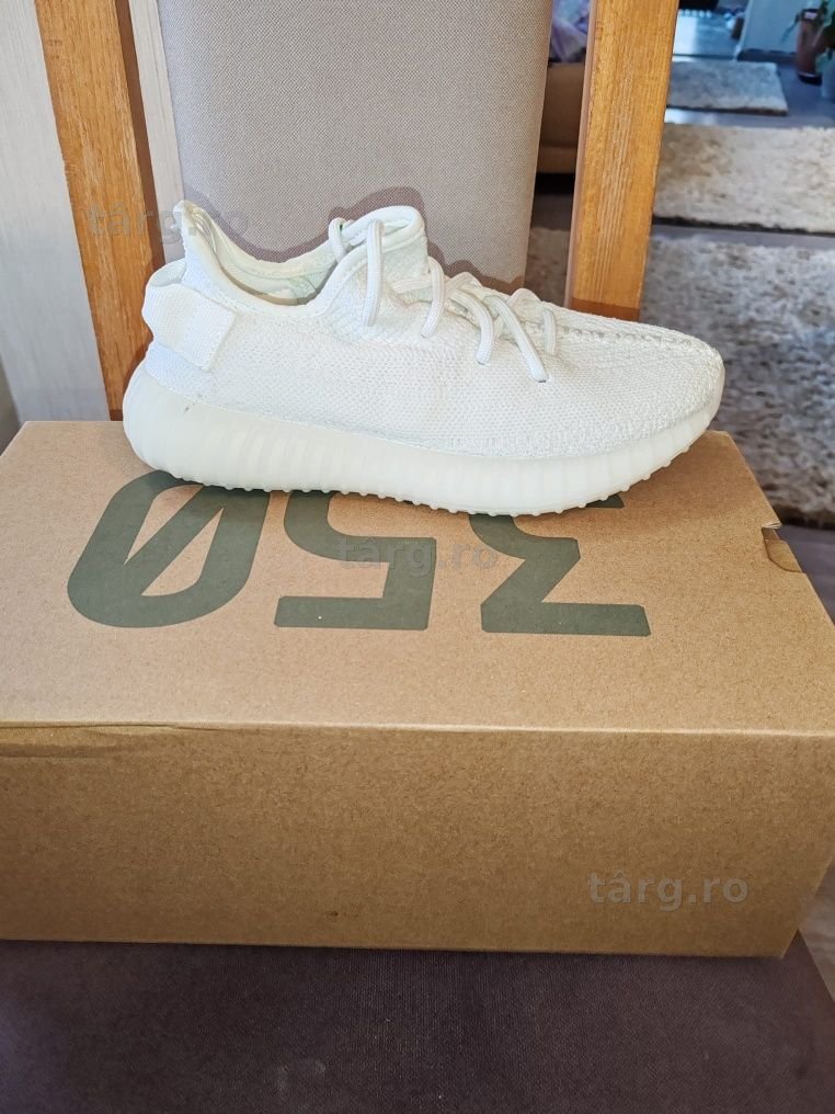 Adidas yeezy boost 8