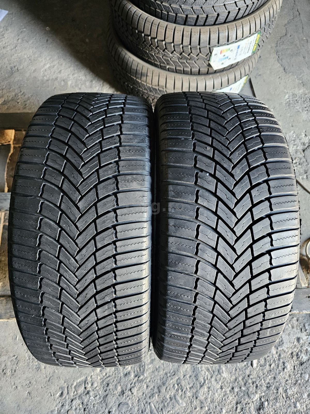 2 anvelope allseason 225 45 17 Bridgestone  2023