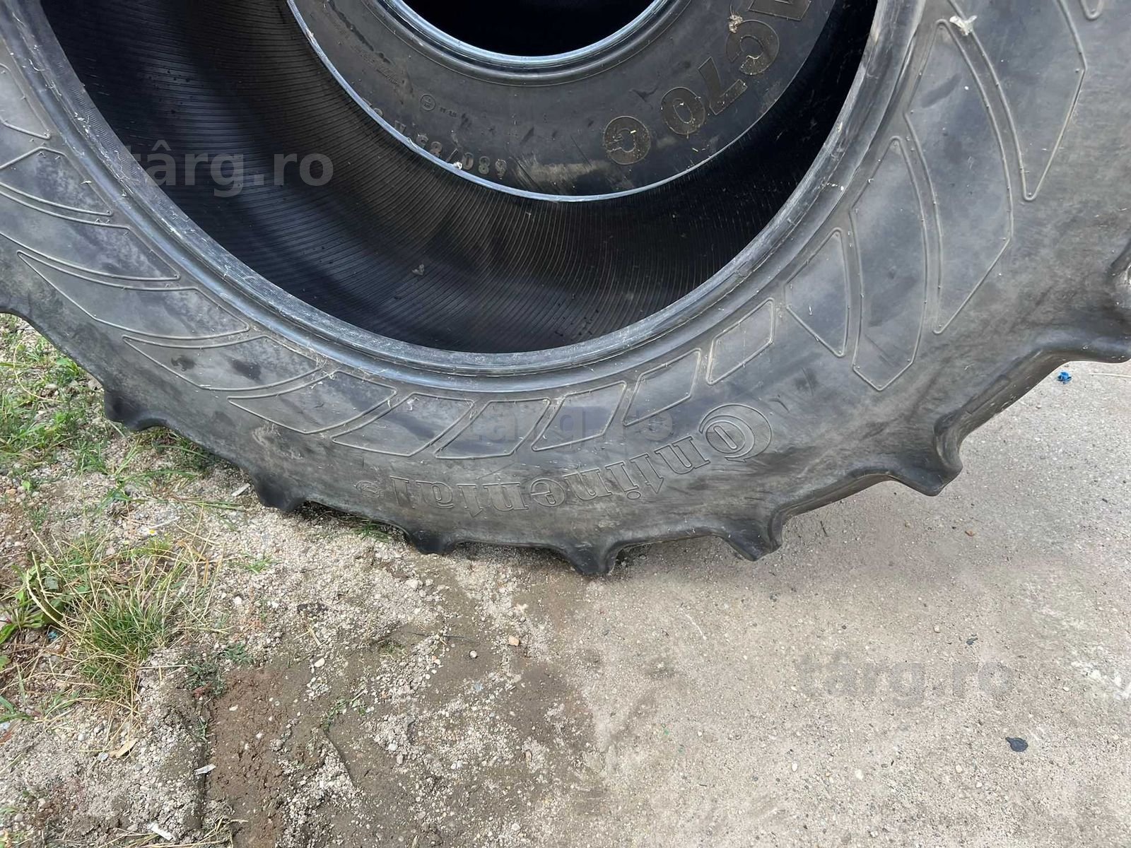Anvelope sh 680/85 R32 Continental 3