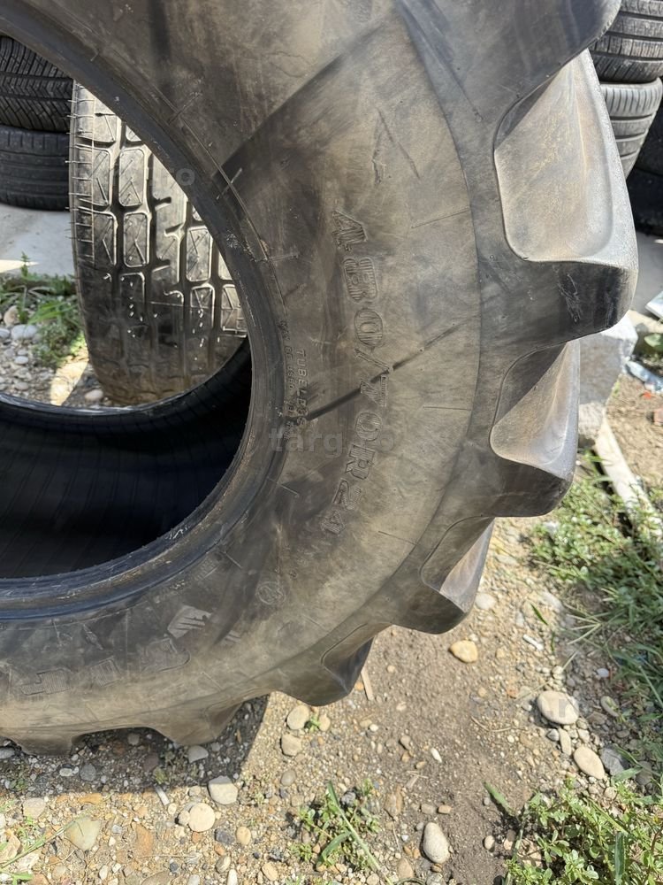 480/70r24 firestone 4