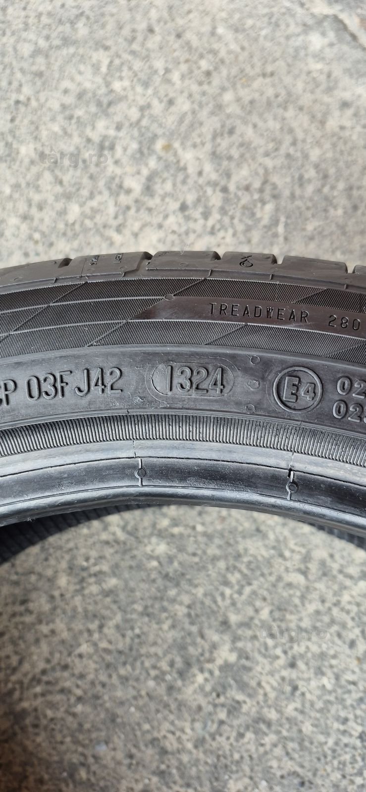 2 anvelope vara runflat ca si noi Continental 245/40/18,dot 2024.Pretul este pe bucata. 6