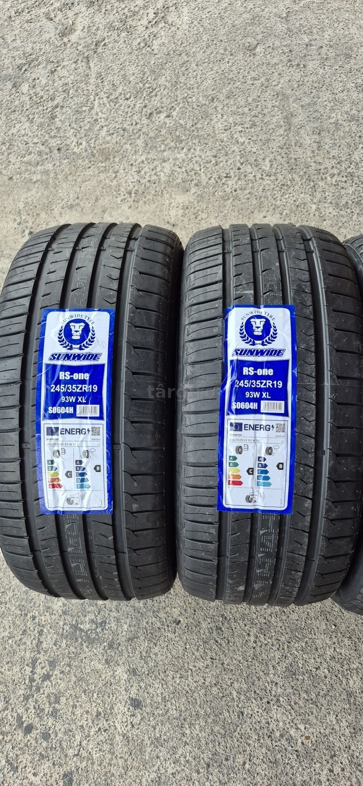 4 anvelope vara noi Sunwide 245/35/19,dot 2025.Pretul este pe bucata. 2