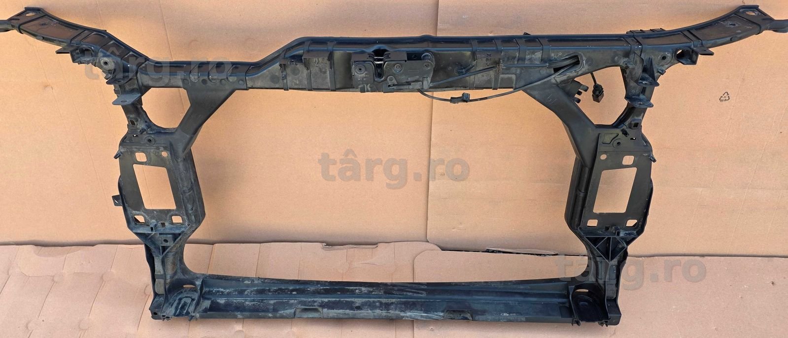 Trager AUDI A4 B8 2.0 TDI Facelift 2012 2013 / 2014 2015