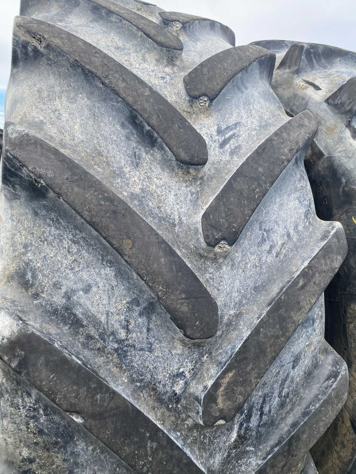 Anvelope sh 650.65 R42 Michelin 6