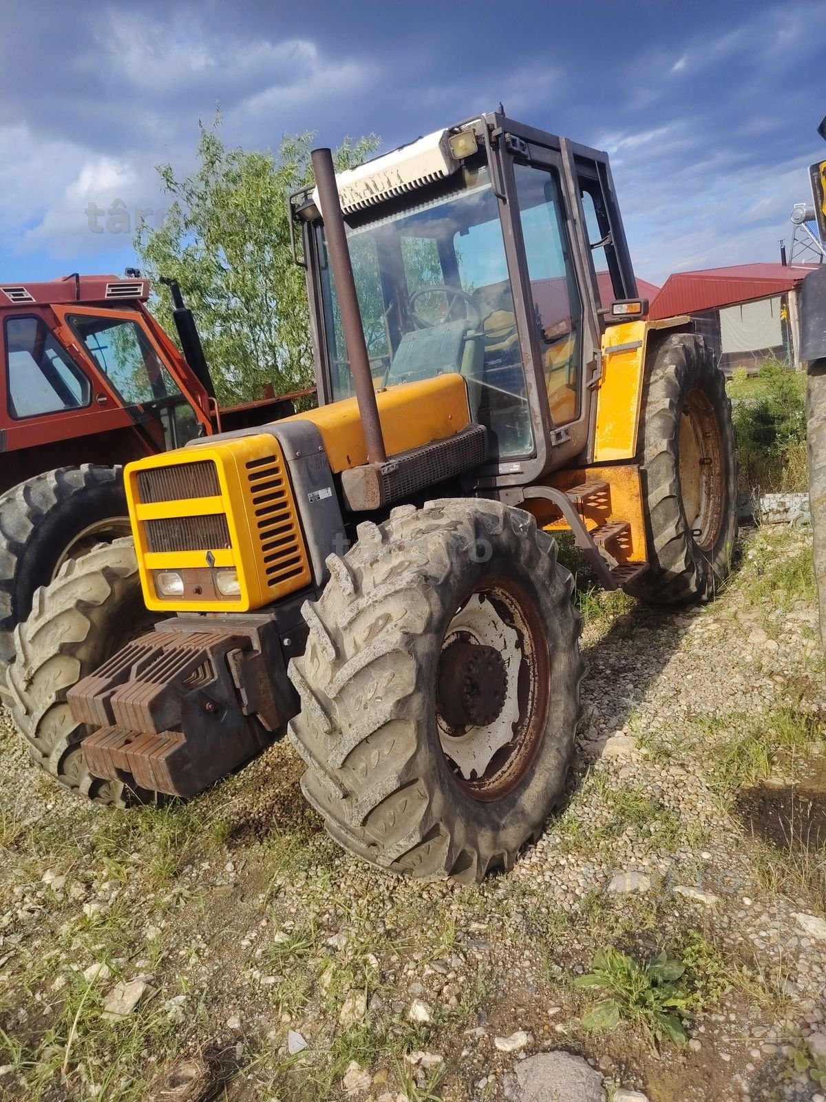 Piese tractor Renault