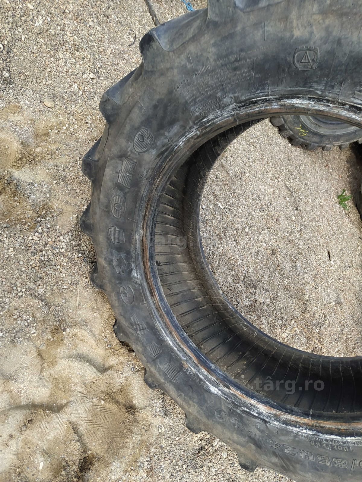 Anvelopa 280.85 R24 3