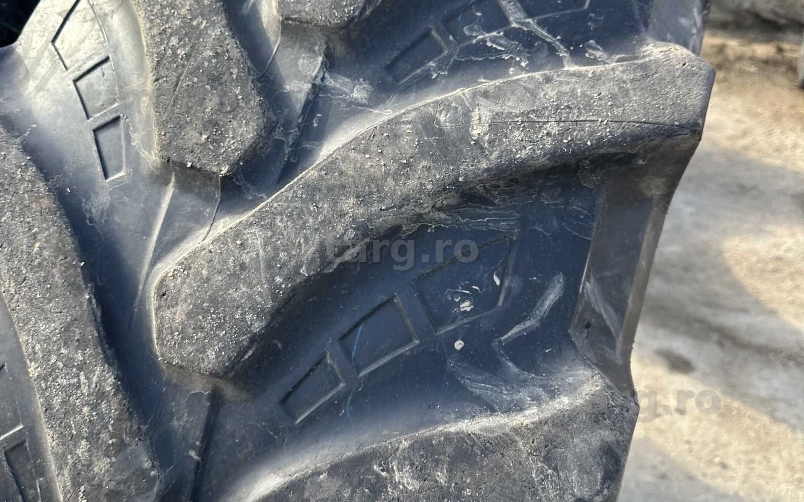 Cauciucuri 540/65 R28 Petlas 5