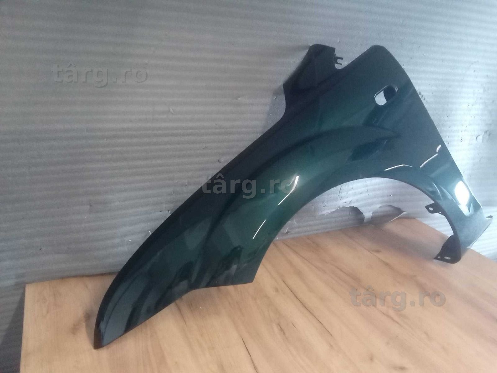 Aripa Fata Stanga Ford Focus 2/II 2004-2008 (Verde)