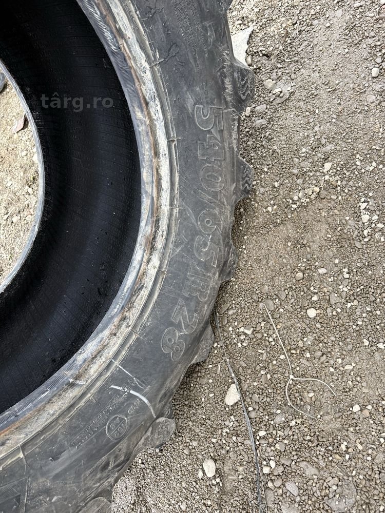 540/65r28 bkt tractor 6