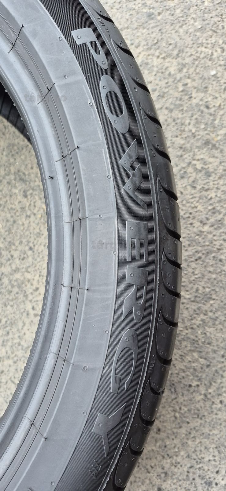 4 anvelope vara Pirelli,fata 225/45/18,spate 255/40/18.Pret/bucata 5