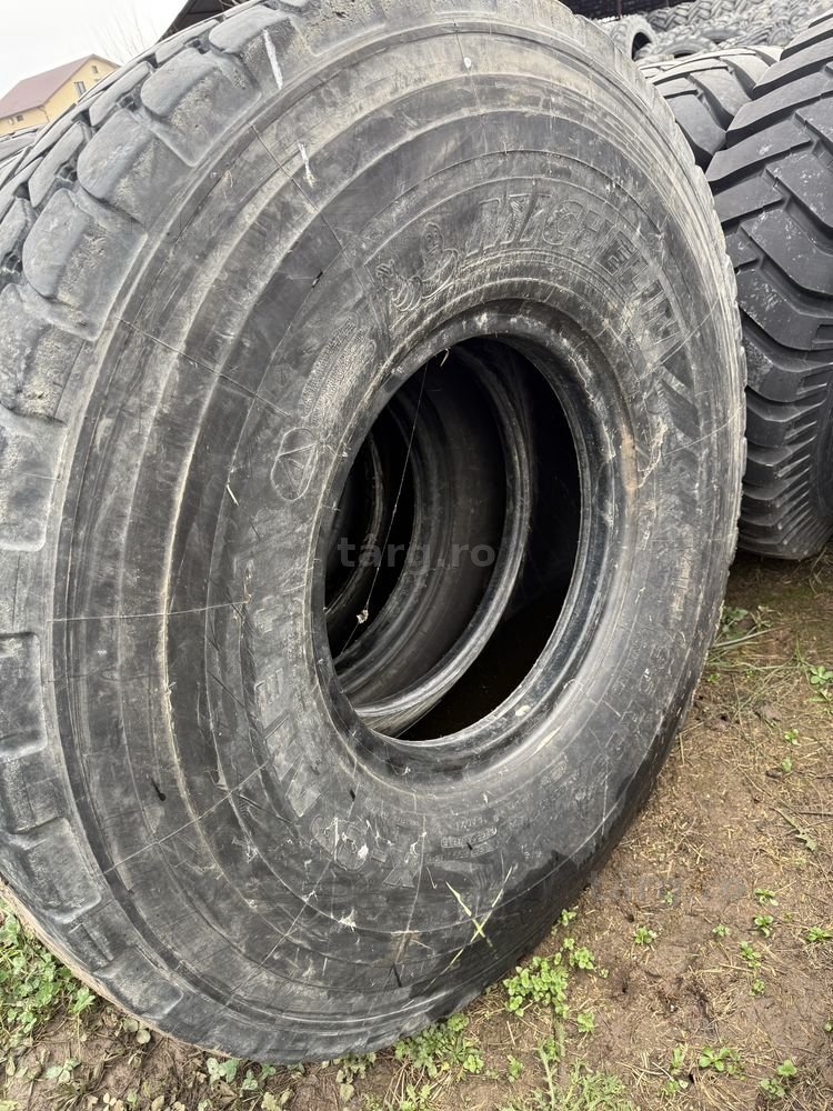445/95r25 michelin 8