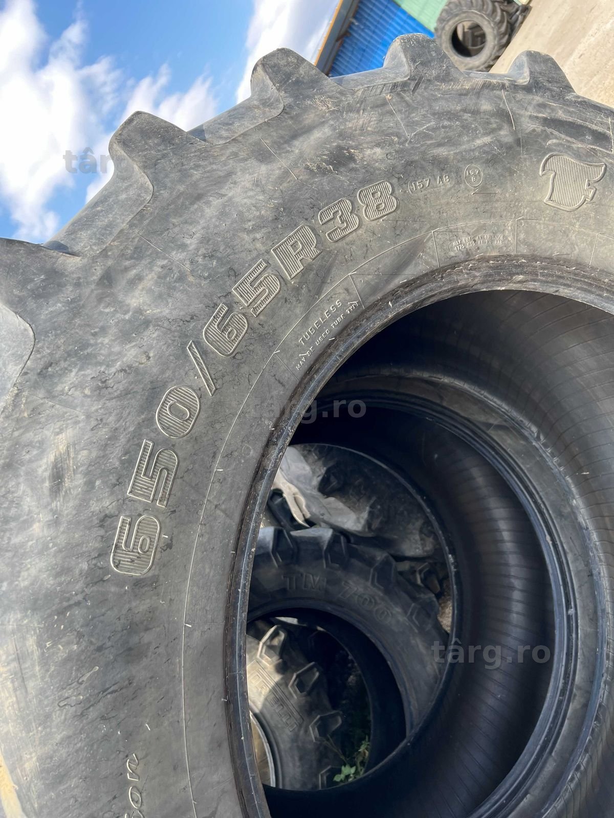 Anvelope 650.65 R38 2