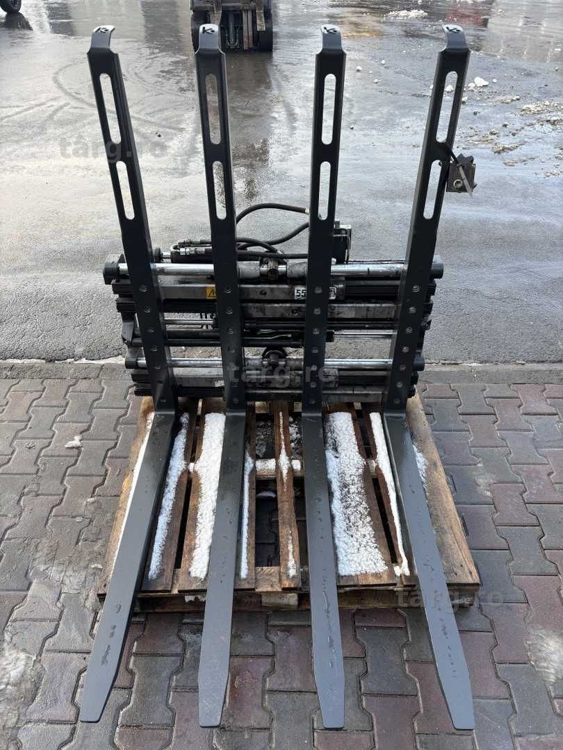 Atașament motostivuitor dublu palet +Side Shift FEM3 KAUP An fab. 2023