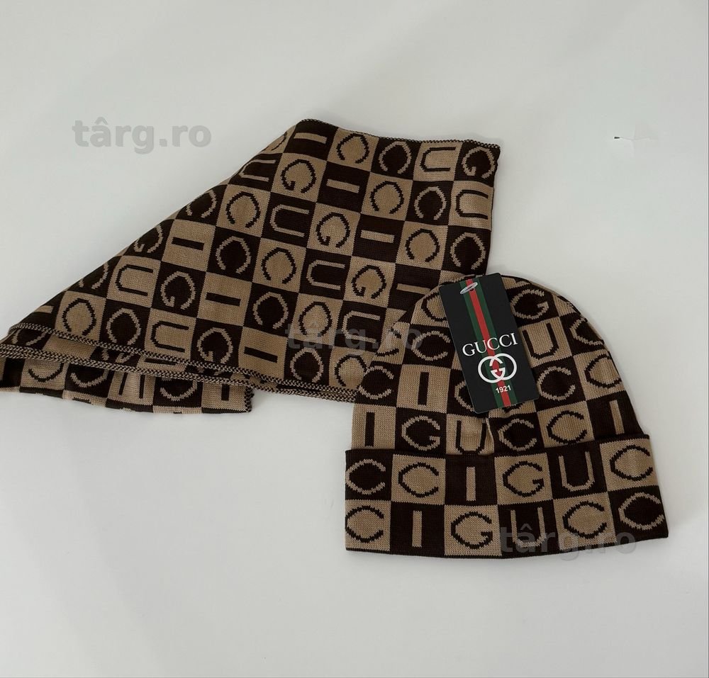 Set GUCCI fes & fular super calitate
