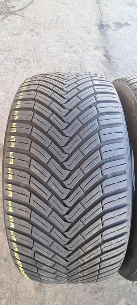 4 anvelope M+S Continental 235/40/19,dot 2021 2
