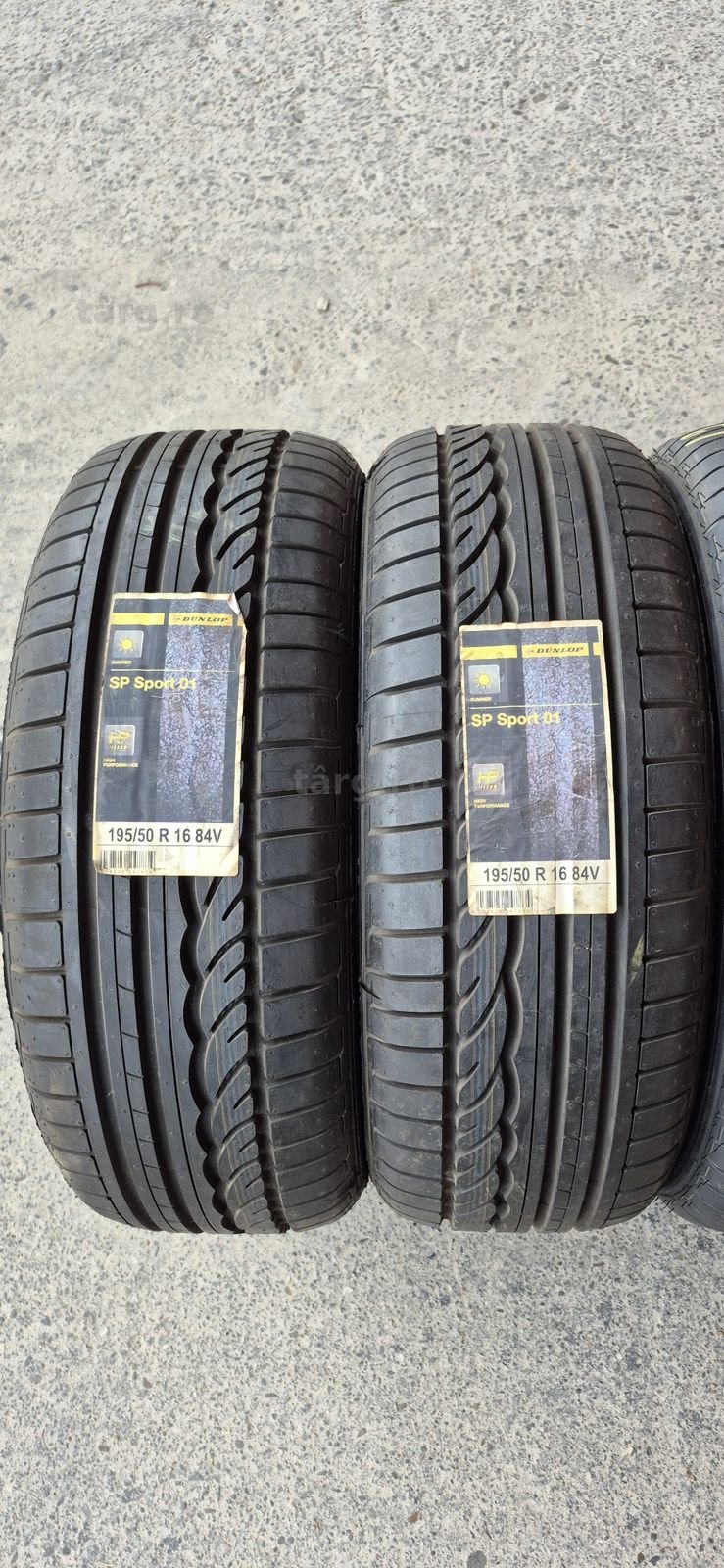 4 anvelope vara noi Dunlop 195/50/16.Pretul este pe bucata. 2