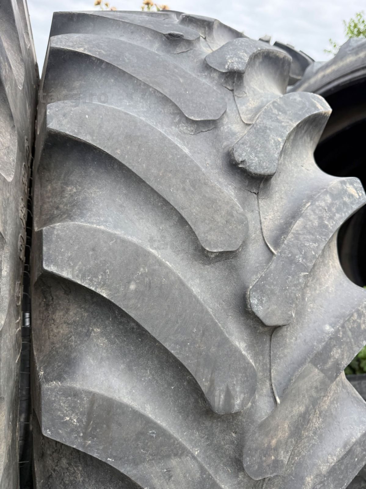 16.9r26 firestone 4